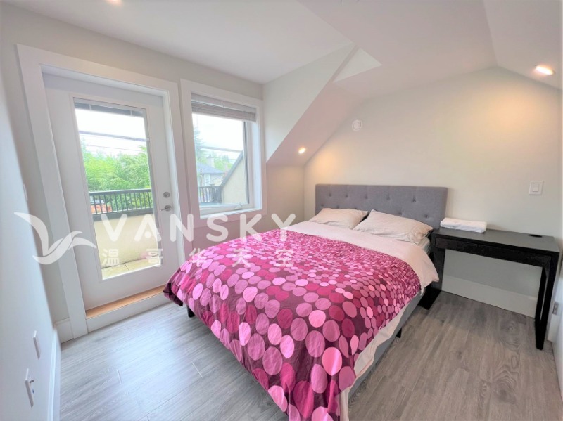 260507234040_Bedroom 1.jpg